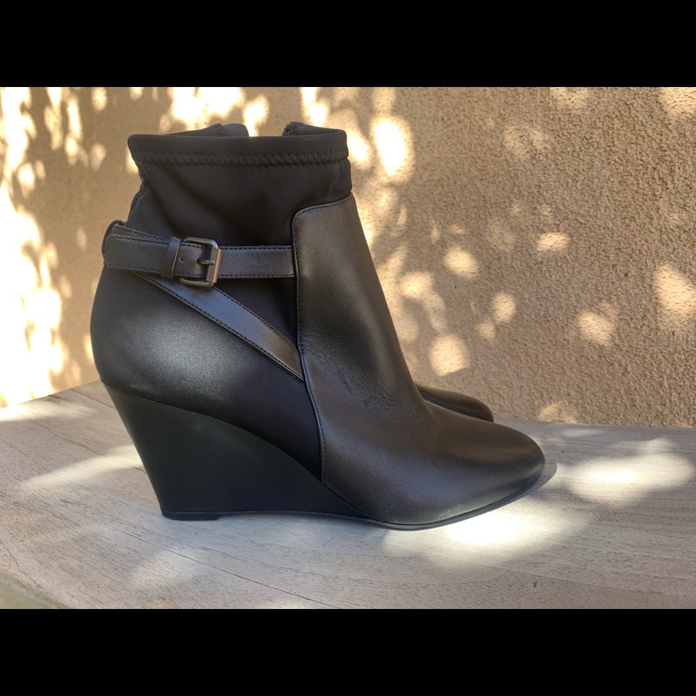 Via Spiga Black Leather Wedge Size 38 US 8